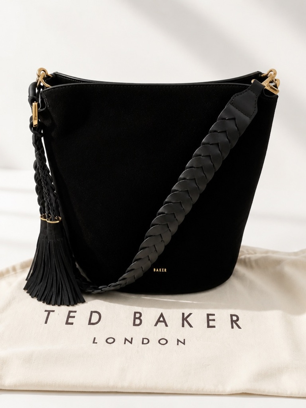 Flawless Ted Baker Black Bucket Shoulder Bag with Tassel and dust bag - Picture 6 of 8